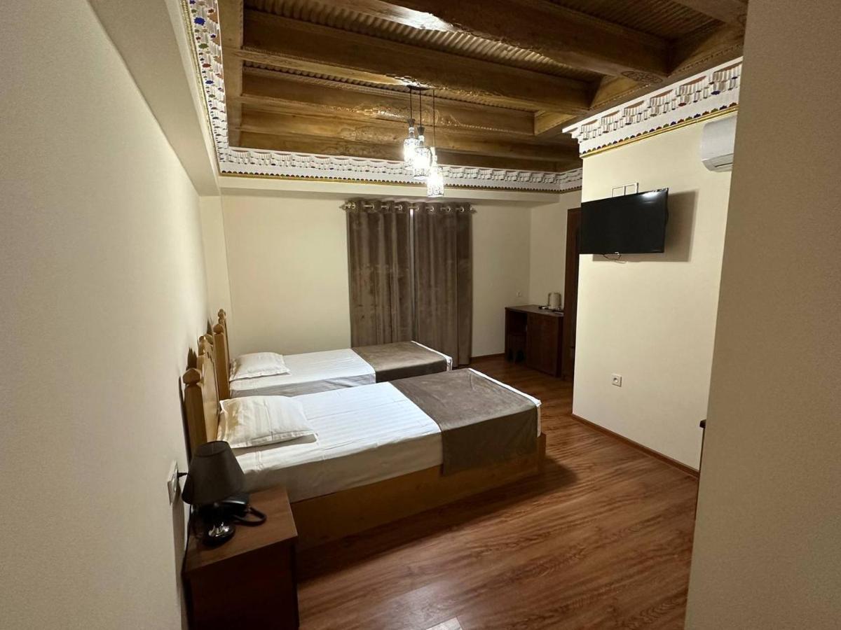 Antique Hotel Imran Bukhara Eksteriør bilde