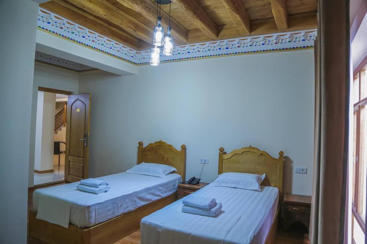 Antique Hotel Imran Bukhara Eksteriør bilde